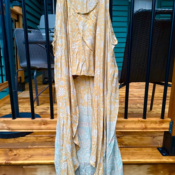 Kantha Bae Silk Hi Lo Tank Top - Picture 2 of 9